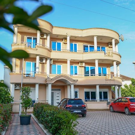 Rexha Apartments Ulcinj Ngoại thất bức ảnh