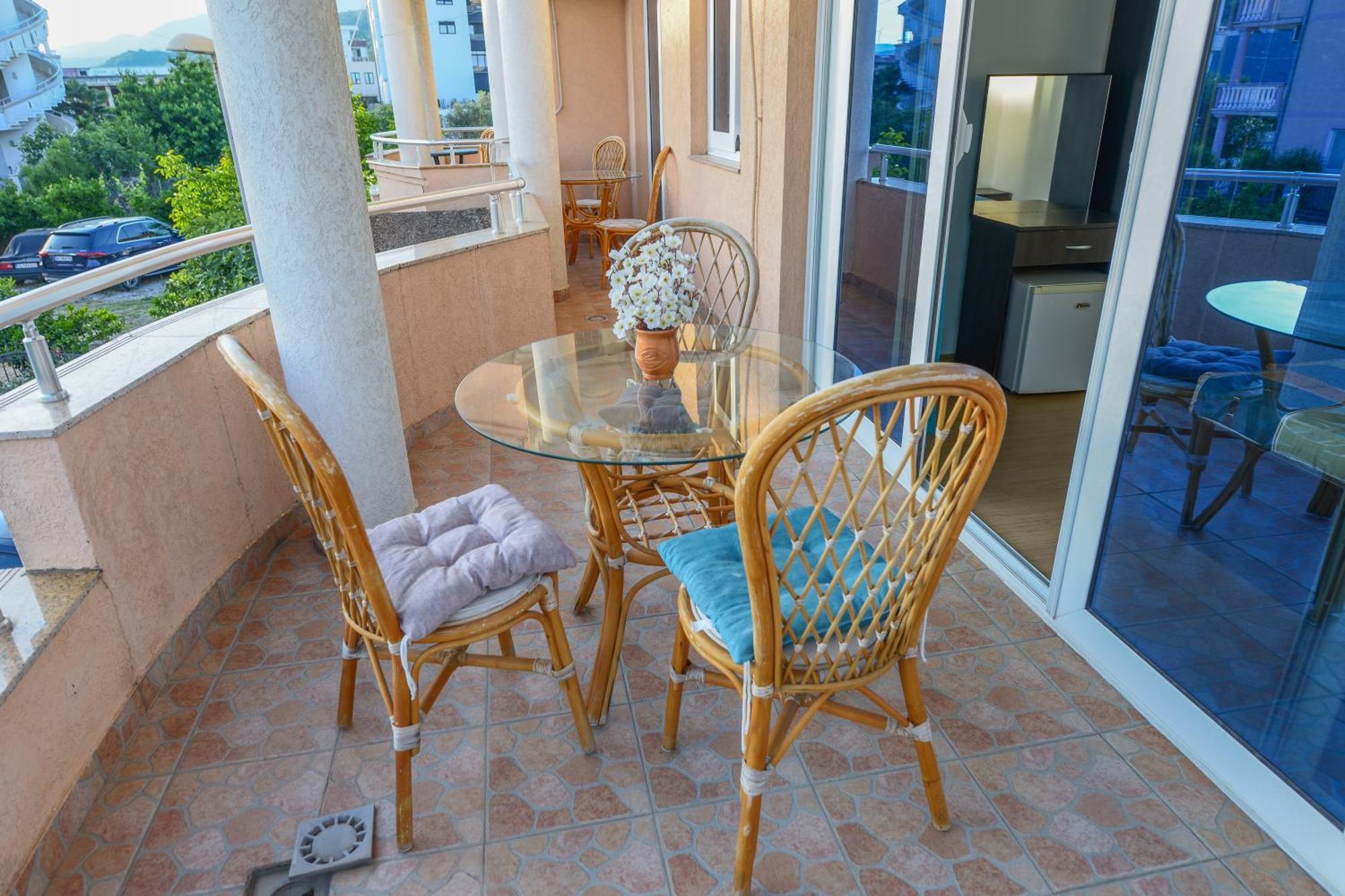 Rexha Apartments Ulcinj Ngoại thất bức ảnh